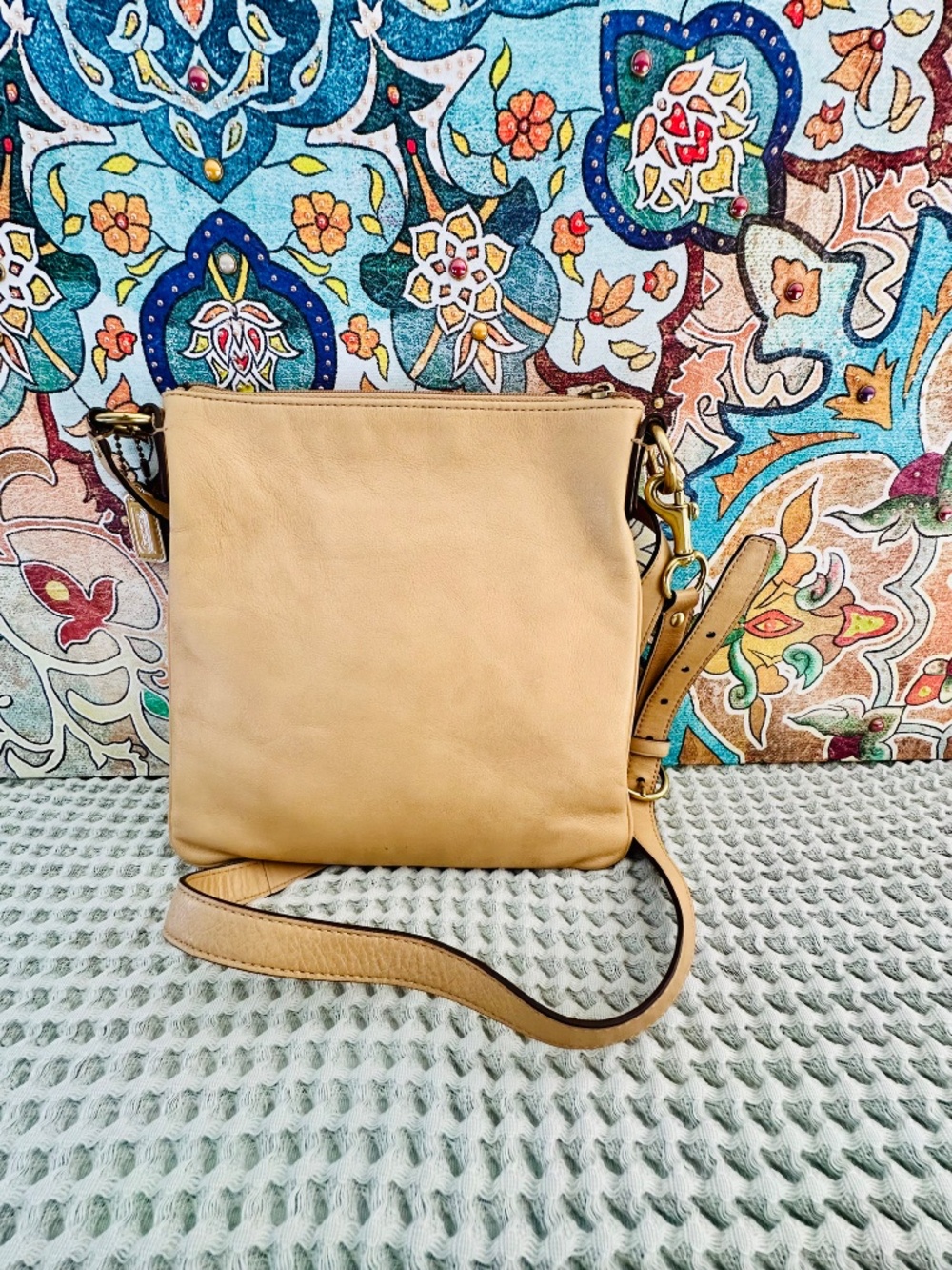 Coach Madison Leather Swingpack Crossbody Bag - Light Tan - Picture 6 of 6